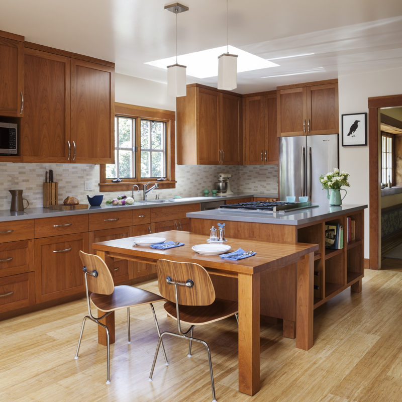 A Kitchen Fit for a Historic Craftsman in Palo Alto