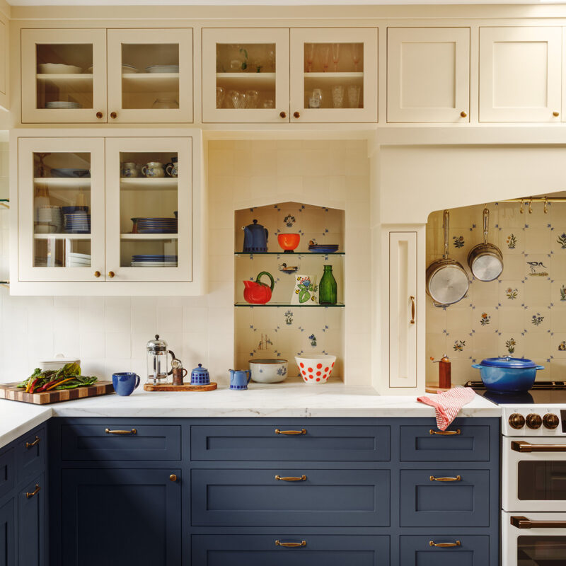 A Playful Mix for a Traditional Family Centered Kitchen